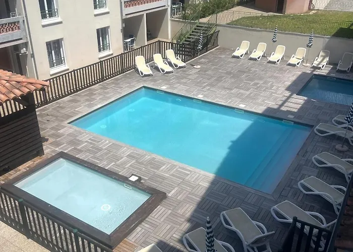 Apartment Cote Provence 1 *